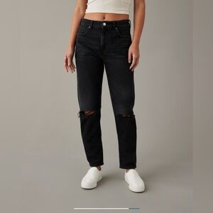 American Eagle Black Mom Jean